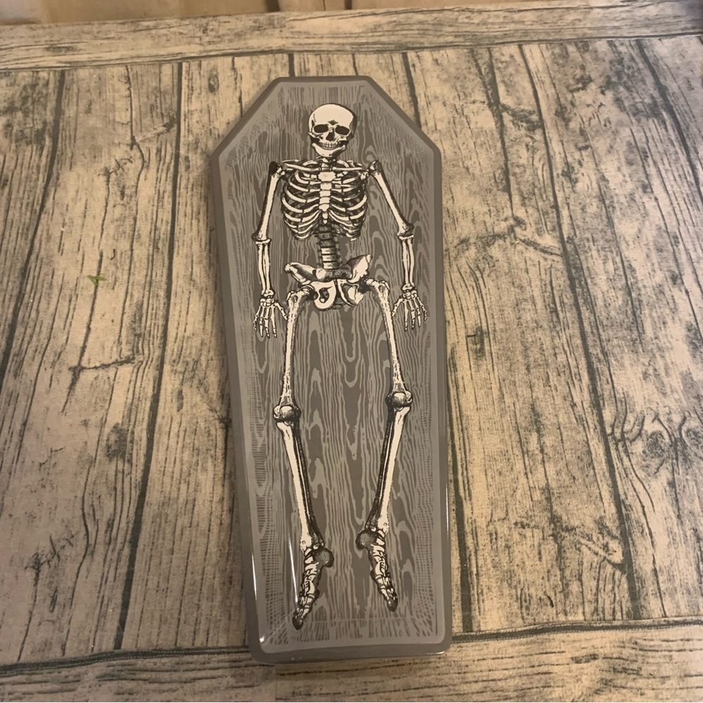 Skeleton Melamine Plate Serving Halloween Party Holiday Spooky 13th & Elm New - Picture 3 of 10
